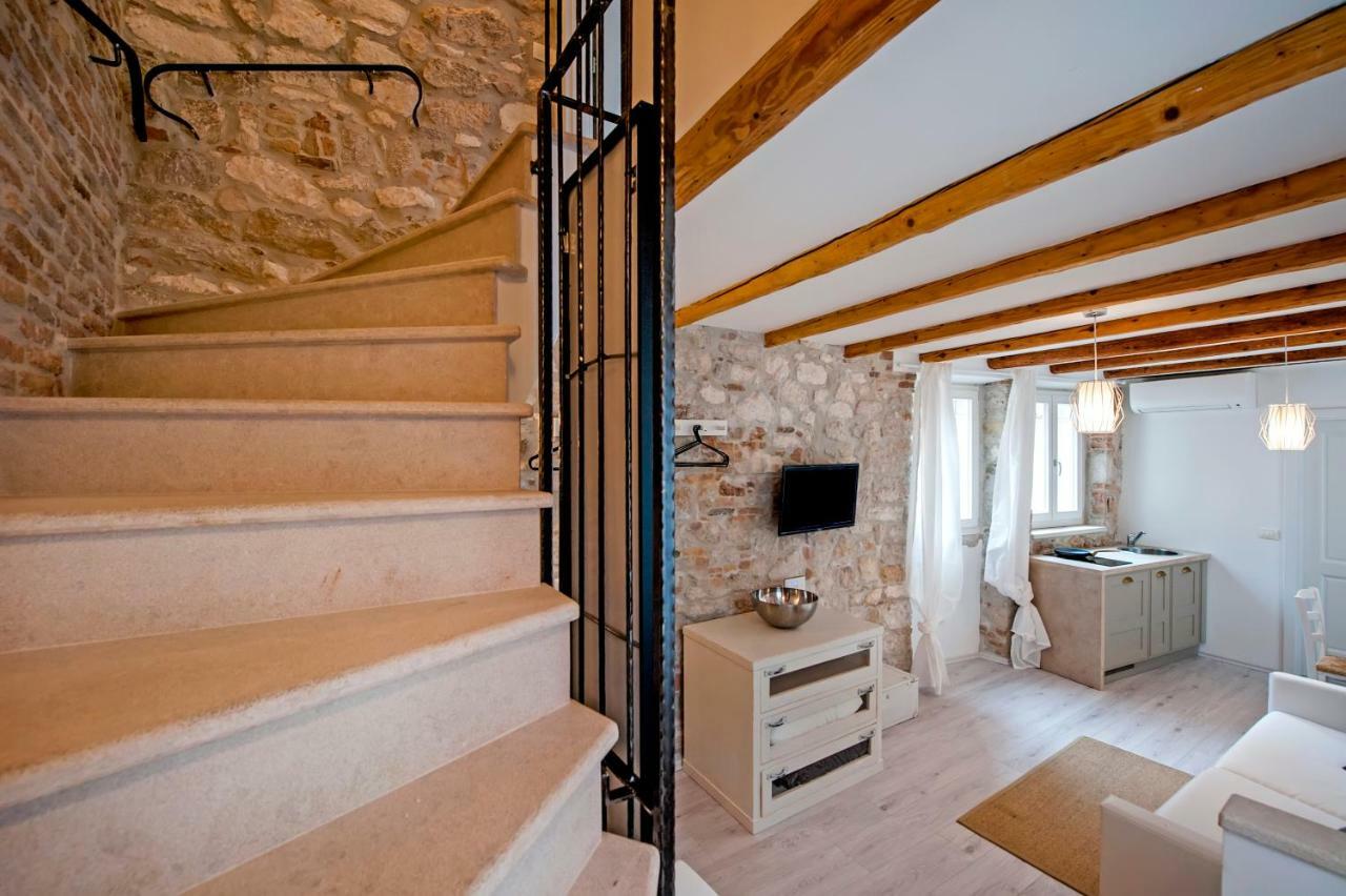 Apartment And Studio Ca' 3 Vie Rovinj Exterior foto