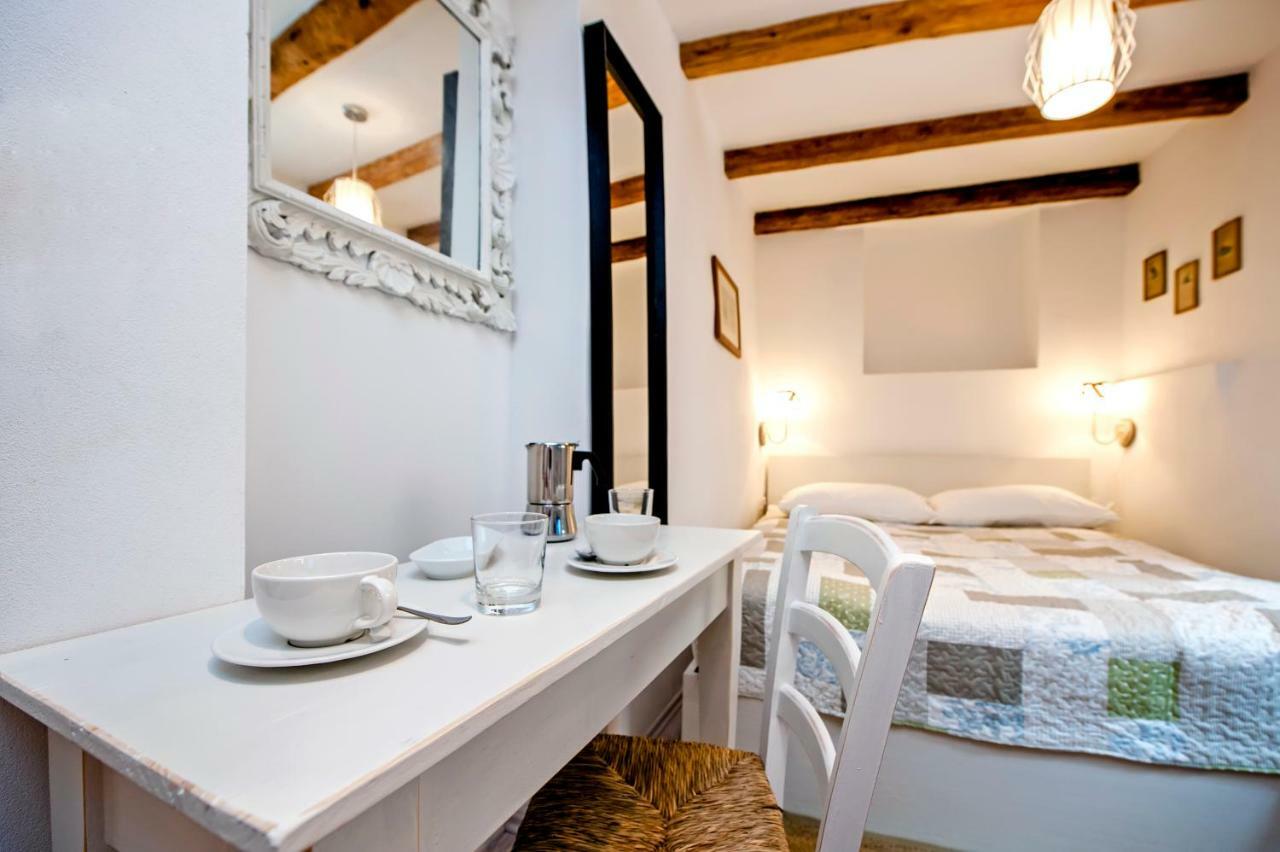 Apartment And Studio Ca' 3 Vie Rovinj Exterior foto